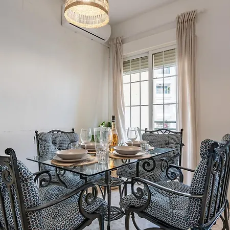 Malagasuite La Nogalera Costa Del Sol Apartamento *